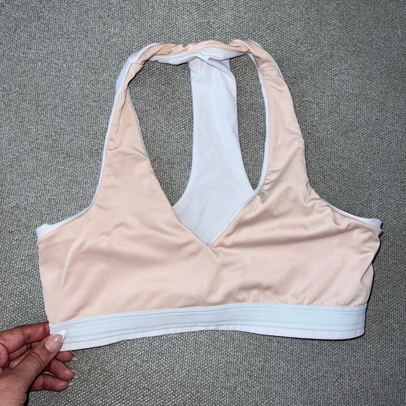 Alo Yoga Sueded Base Bra Chalk Wash Size Small - Picture 8 of 8